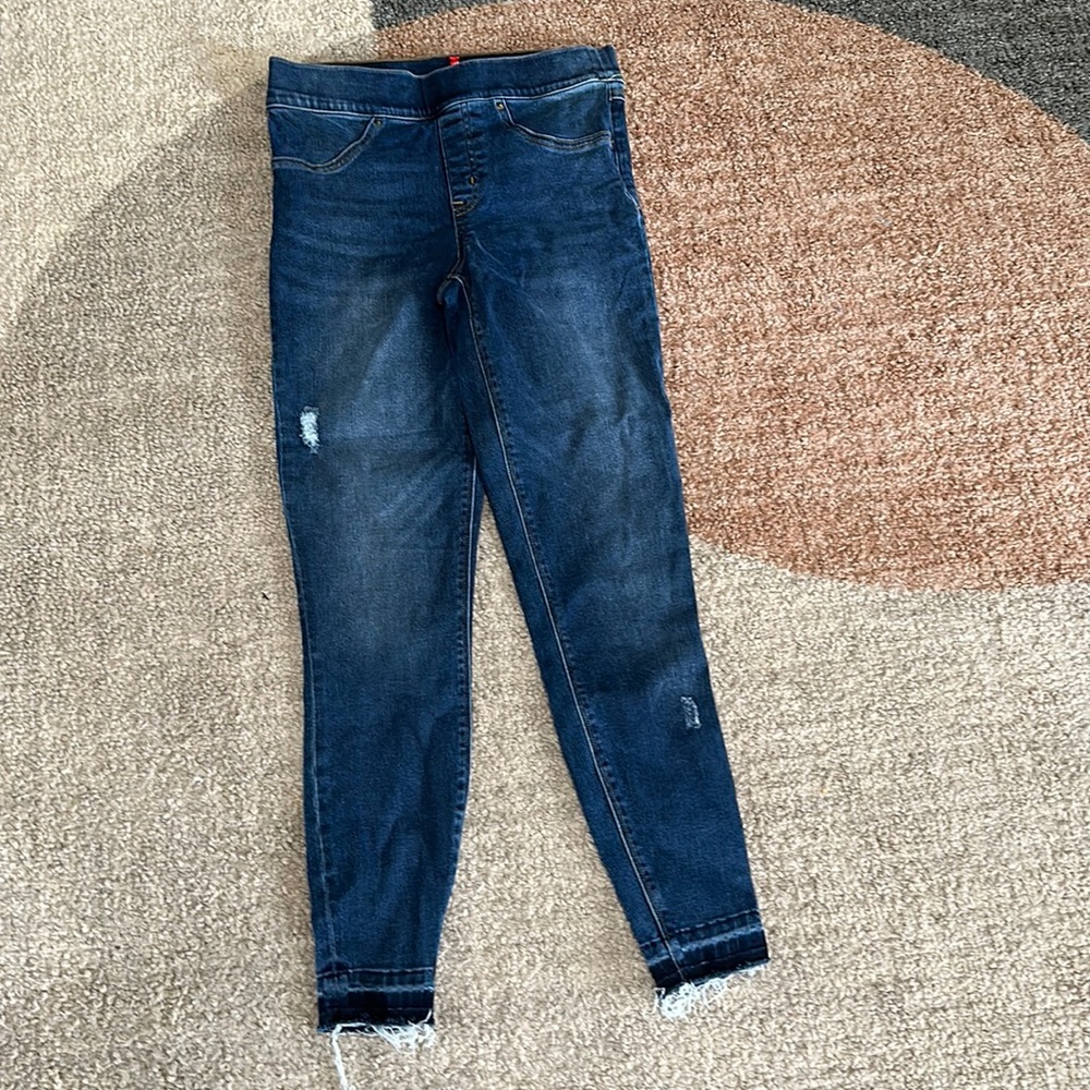 Spanx High Rise Pull On Skinny Jeans Medium Wash with Raw Hem Size Small - Picture 1 of 6